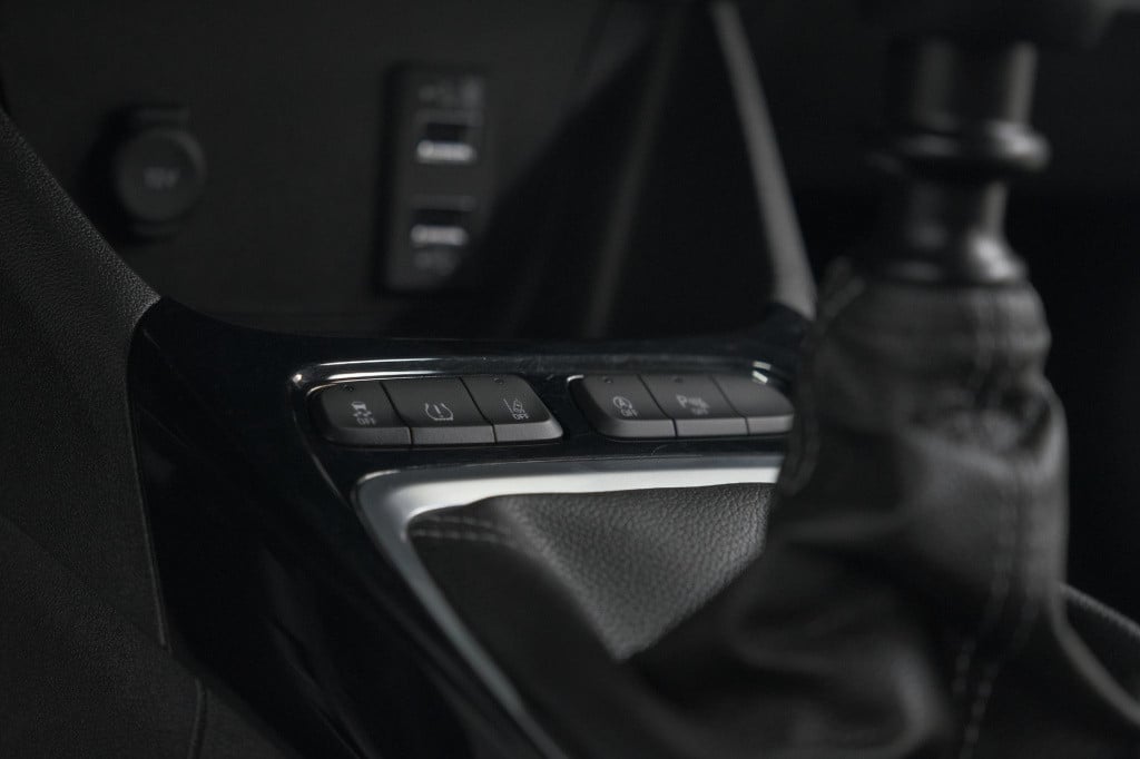 Opel Crossland X turbo 110 elegance | camera | navigatie | parkeersensoren 
