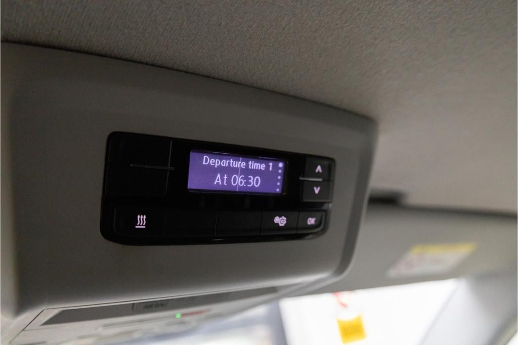 Volkswagen Transporter 2.0 tdi l2h1 dsg 150pk nav i inrichting i 2xschuifde