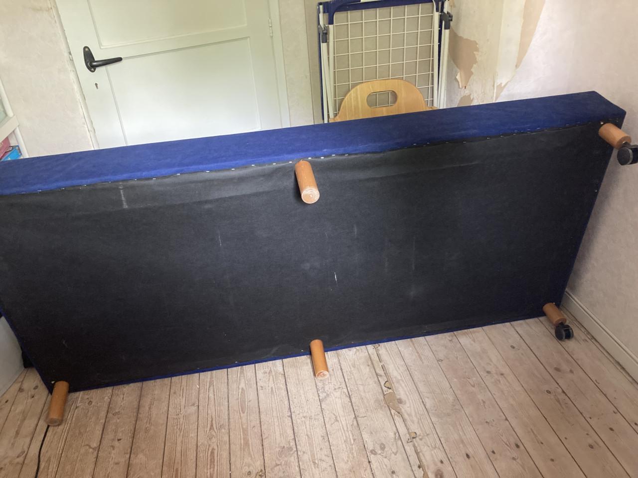 Boxspring zonder matrassen Gratis