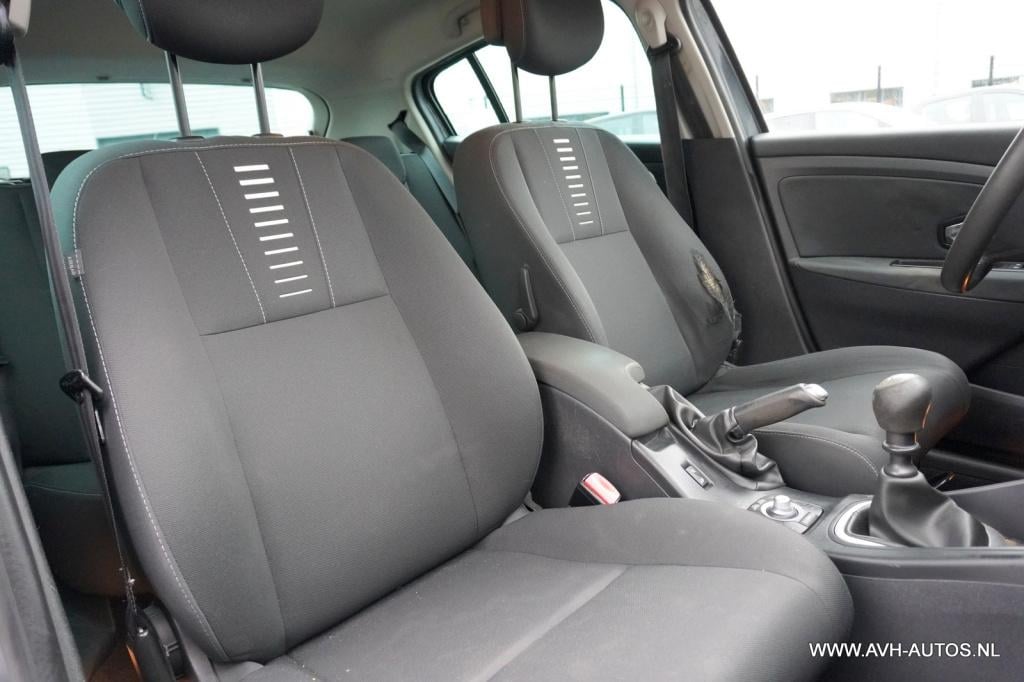 Renault Megane 1.6 parisienne