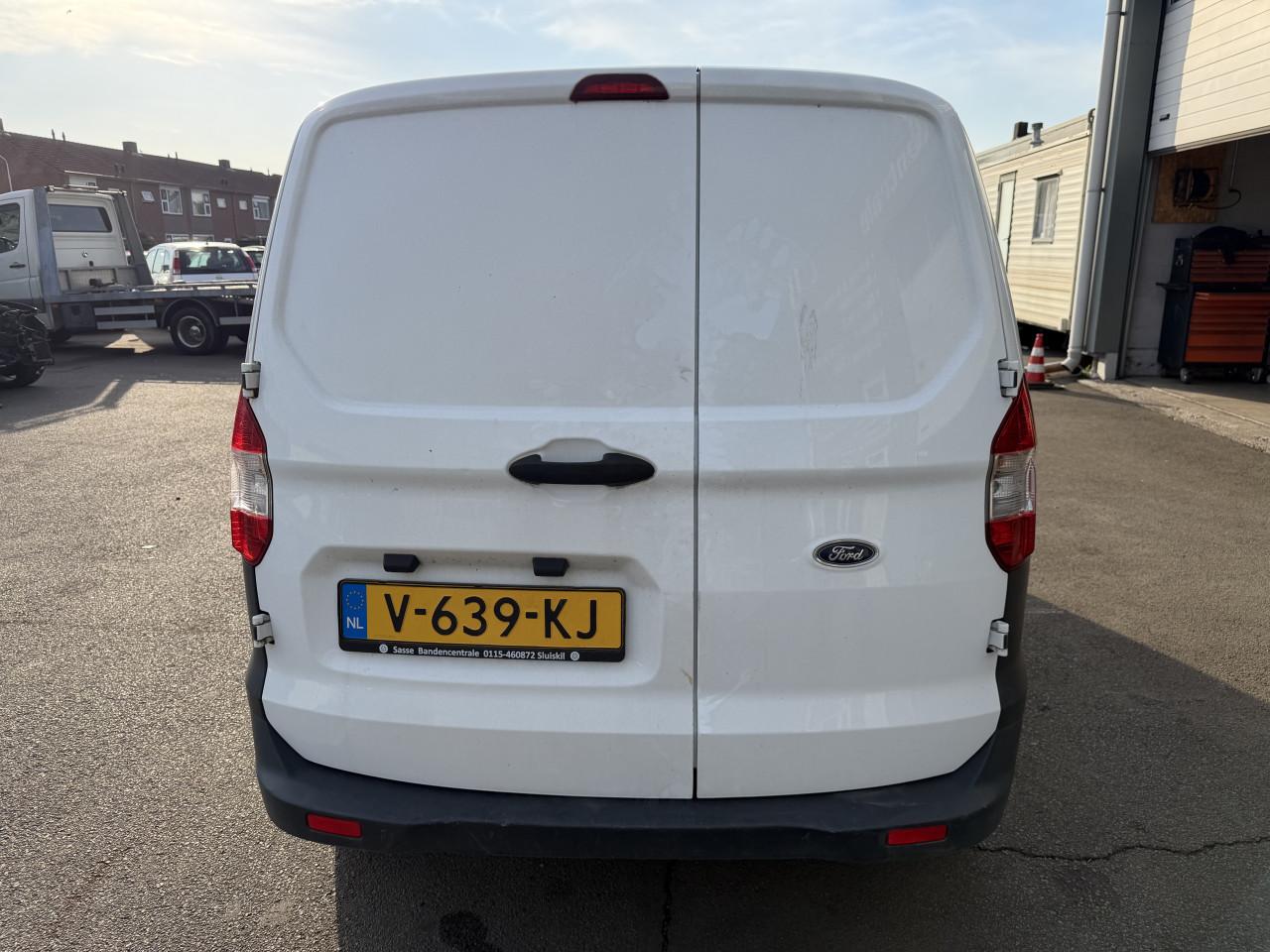 Ford Transit Courier 1.5 Tdci 55KW 2017 EURO 6 AIRCO NAP ! ! !