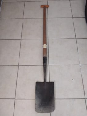 Schep en spade