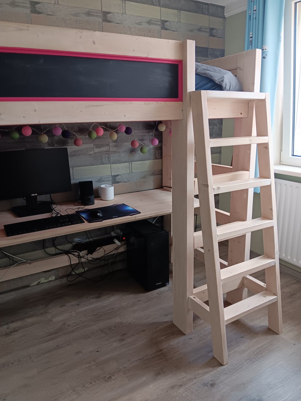 Steigerhouten Hoogslaper