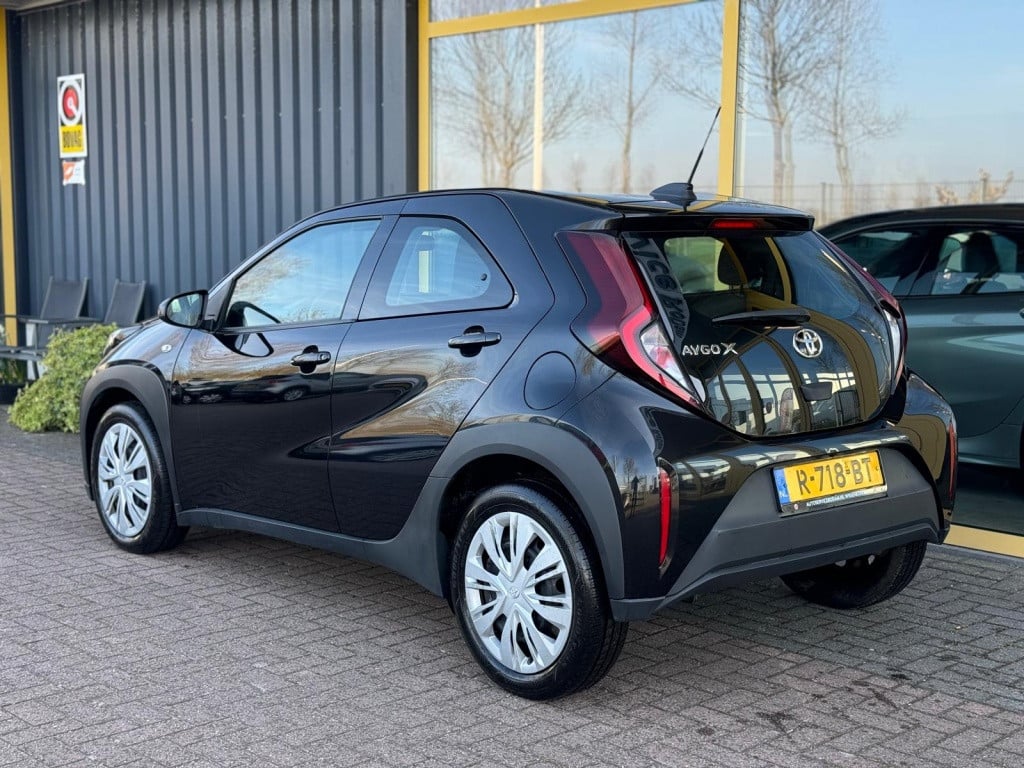 Toyota Aygo x 1.0 vvt-i mt play