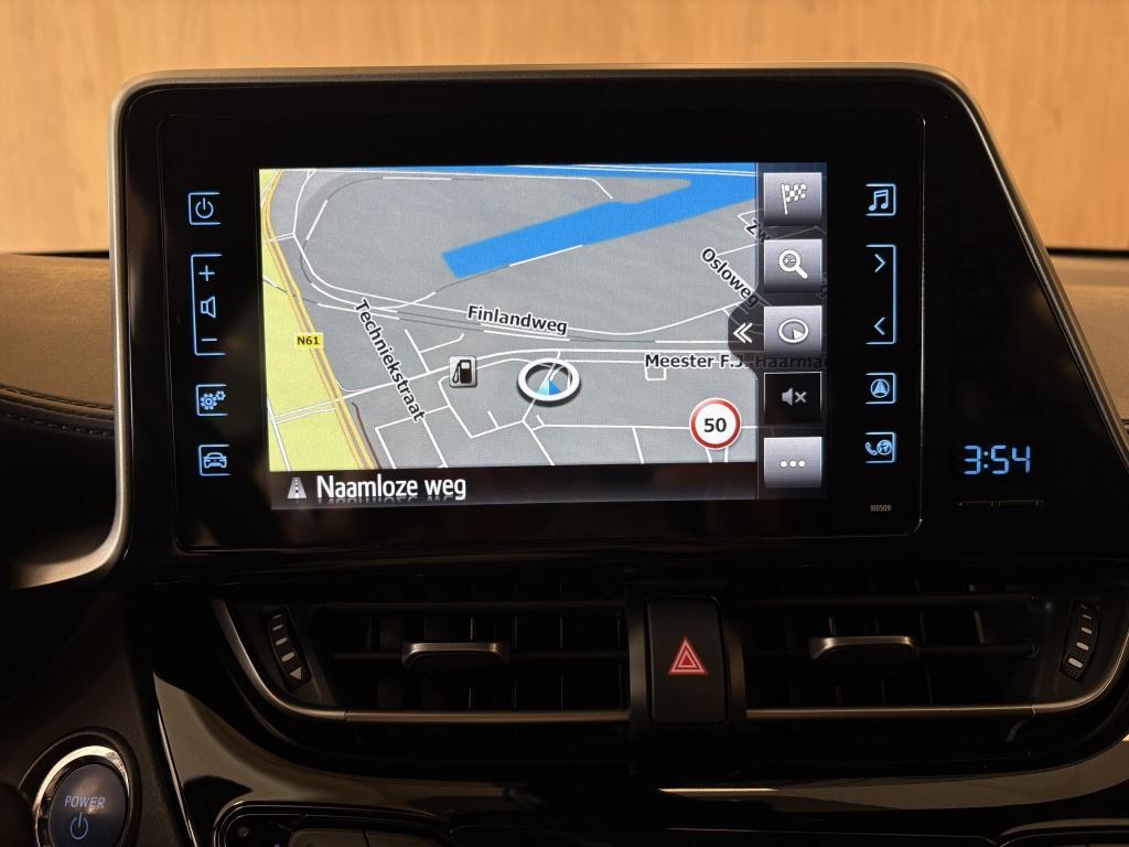Toyota C-hr 1.8 hybrid dynamic