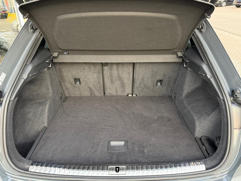 Audi Q3 35 tfsi pro line s