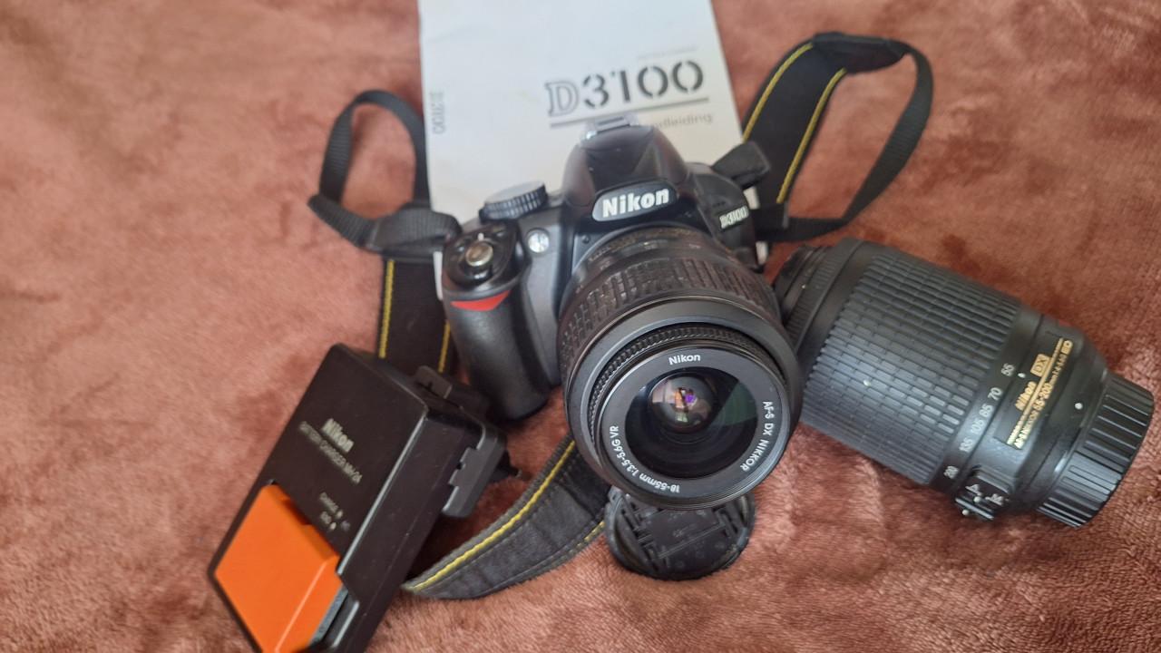 Nikon D3100 en lenzen