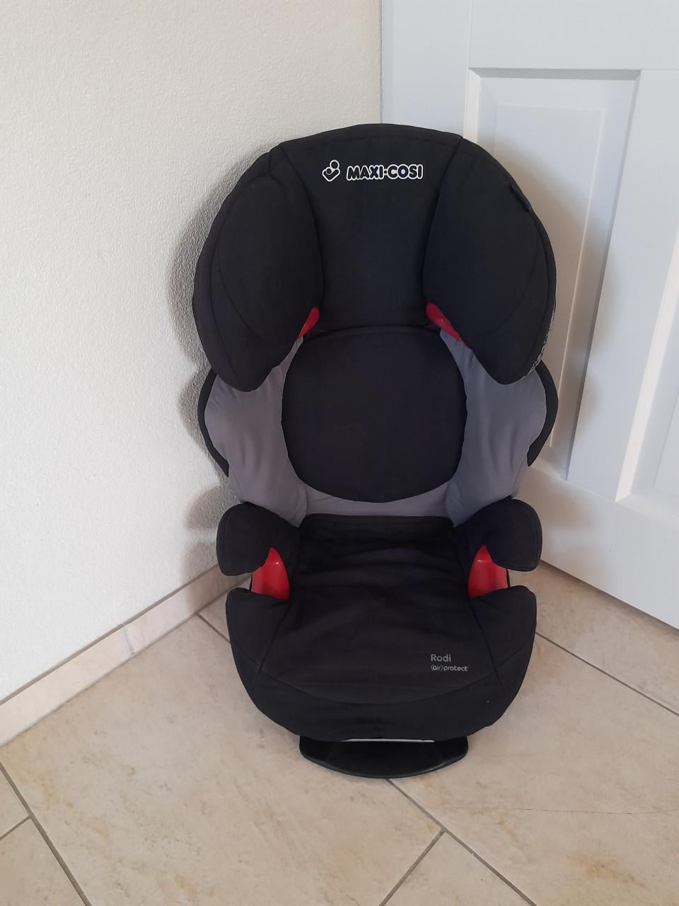 Maxi cosi Rodi (in goede nette staat) 15 / 36 kg