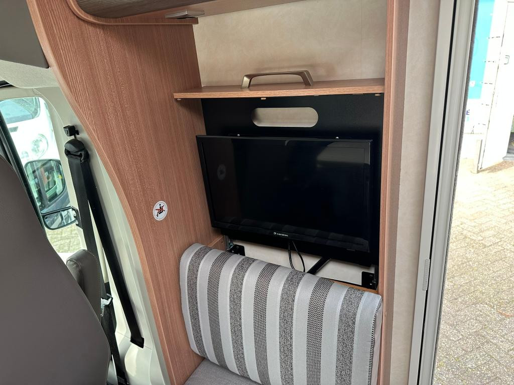 Knaus Onbekend r16 jaar apk, beurt, 3 maanden garantie, carplay set