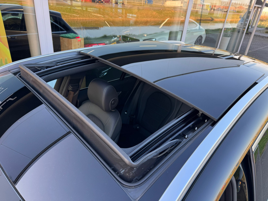 Mercedes-Benz Glc 250 4matic luxury automaat , amg interieur , elektrische 