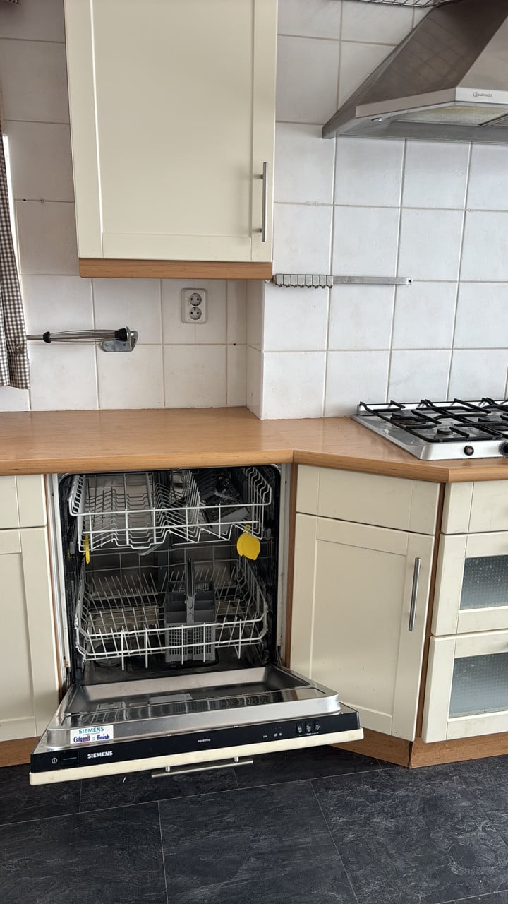 Gratis; keuken inclusief apparatuur