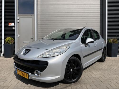 Peugeot 207 1.4-16V XR/130.000/Vol jaar APK/Airco/