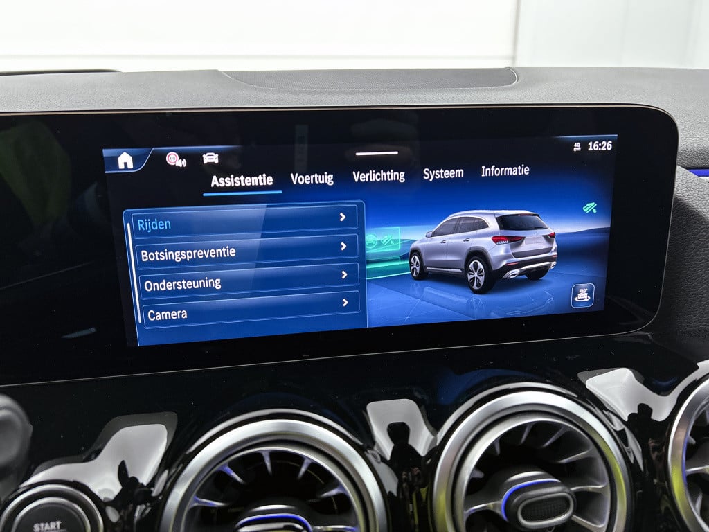 Mercedes-Benz Gla-klasse 250 e business solution amg | premium plus pakket 