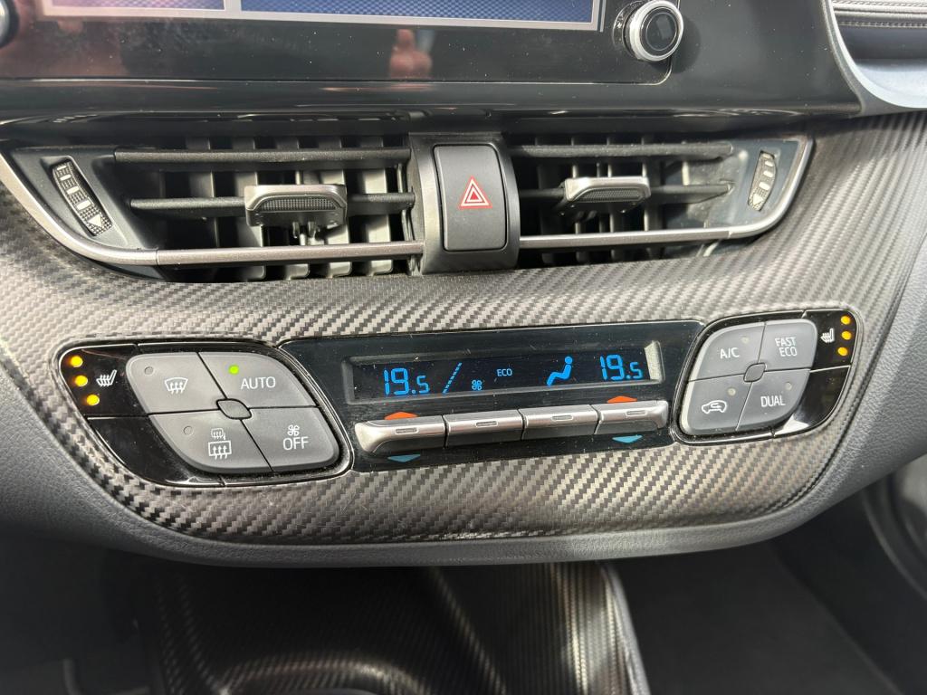 Toyota C-hr 1.8 hybrid business plus