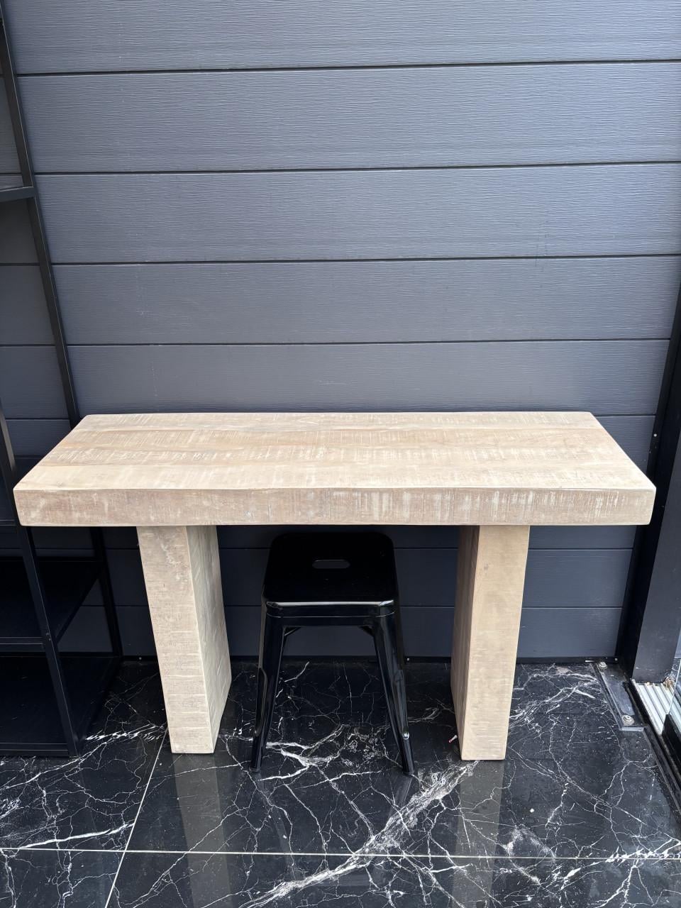 Salontafel en side table van mangohout