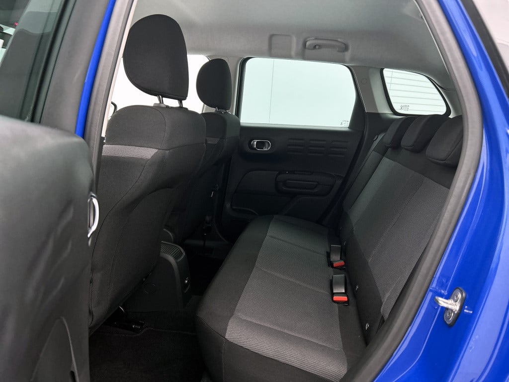 Citroen C3 Aircross puretech 110 pk shine | achteruitrijcamera | parkeersen