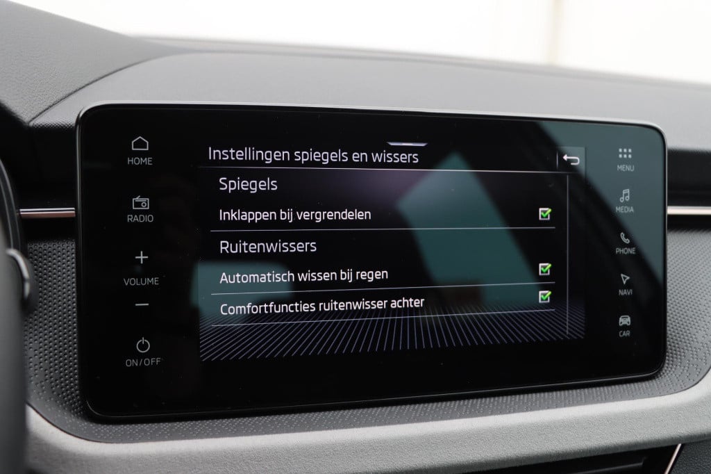 Skoda Kamiq 1.0 tsi business edition