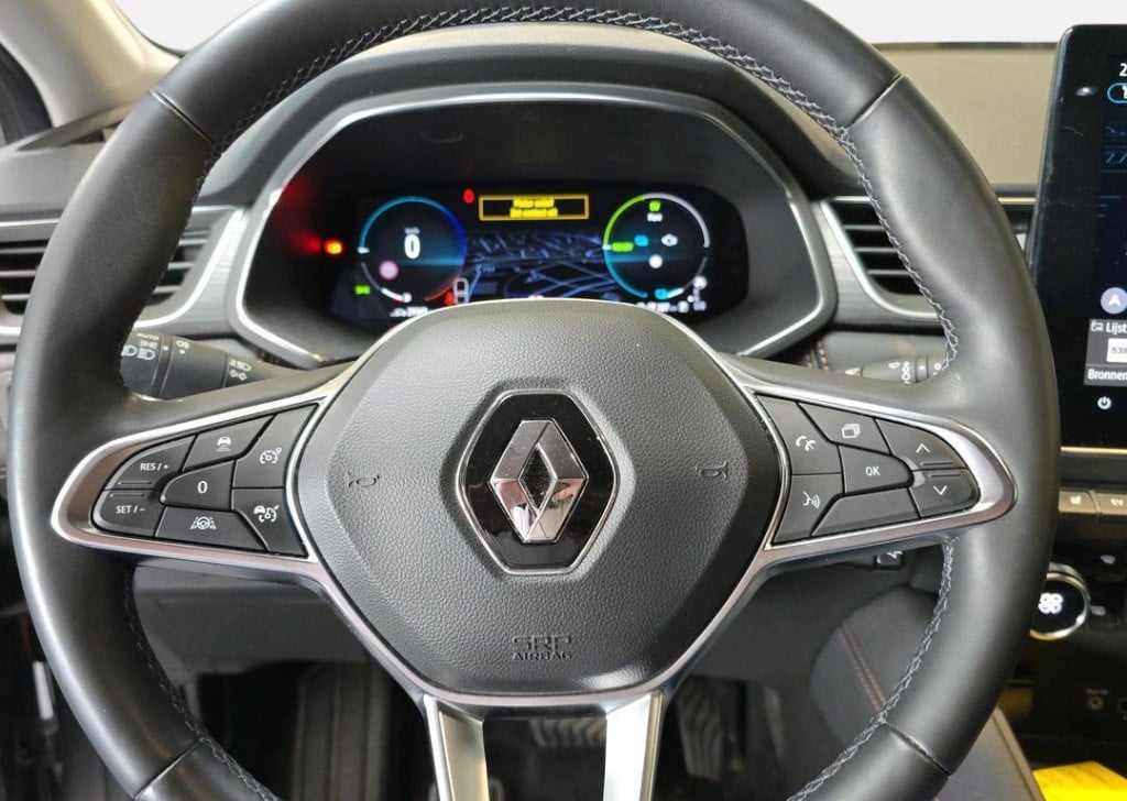 Renault Captur 1.6 e-tech plug-in hybrid 160 iconic