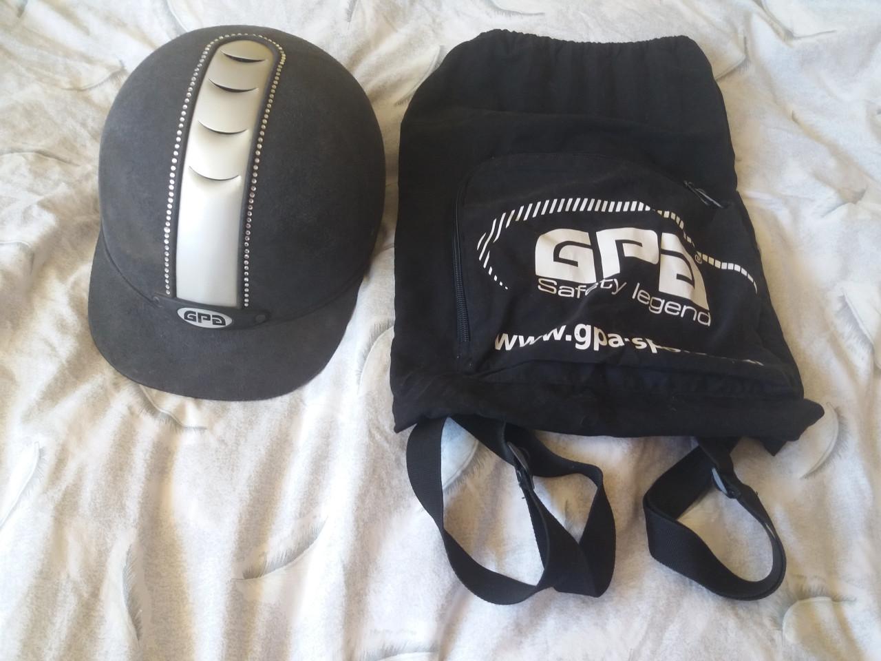 GPA Pikeur bling cap+tas