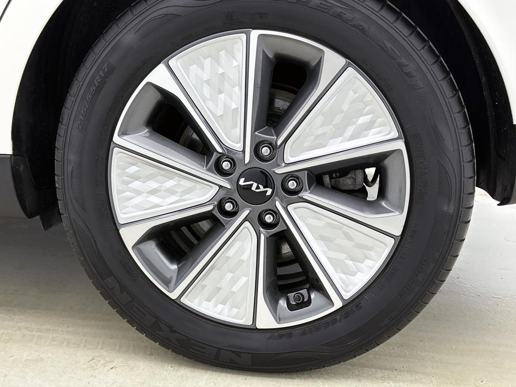 Kia E-soul dynamicplusline 64 kwh stoel/stuurverwarming | trekhaak |