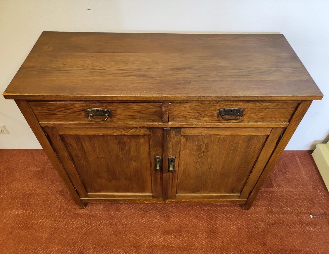 Eiken dressoir