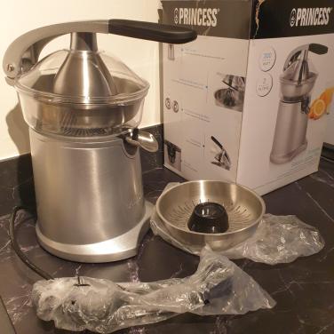 Robuuste Citruspers Princess 300 watt