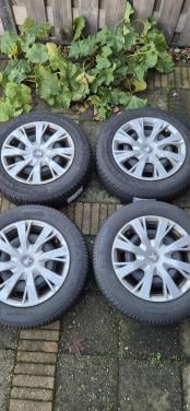 Winterbanden op velg