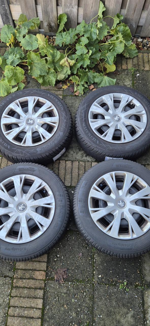 Winterbanden op velg