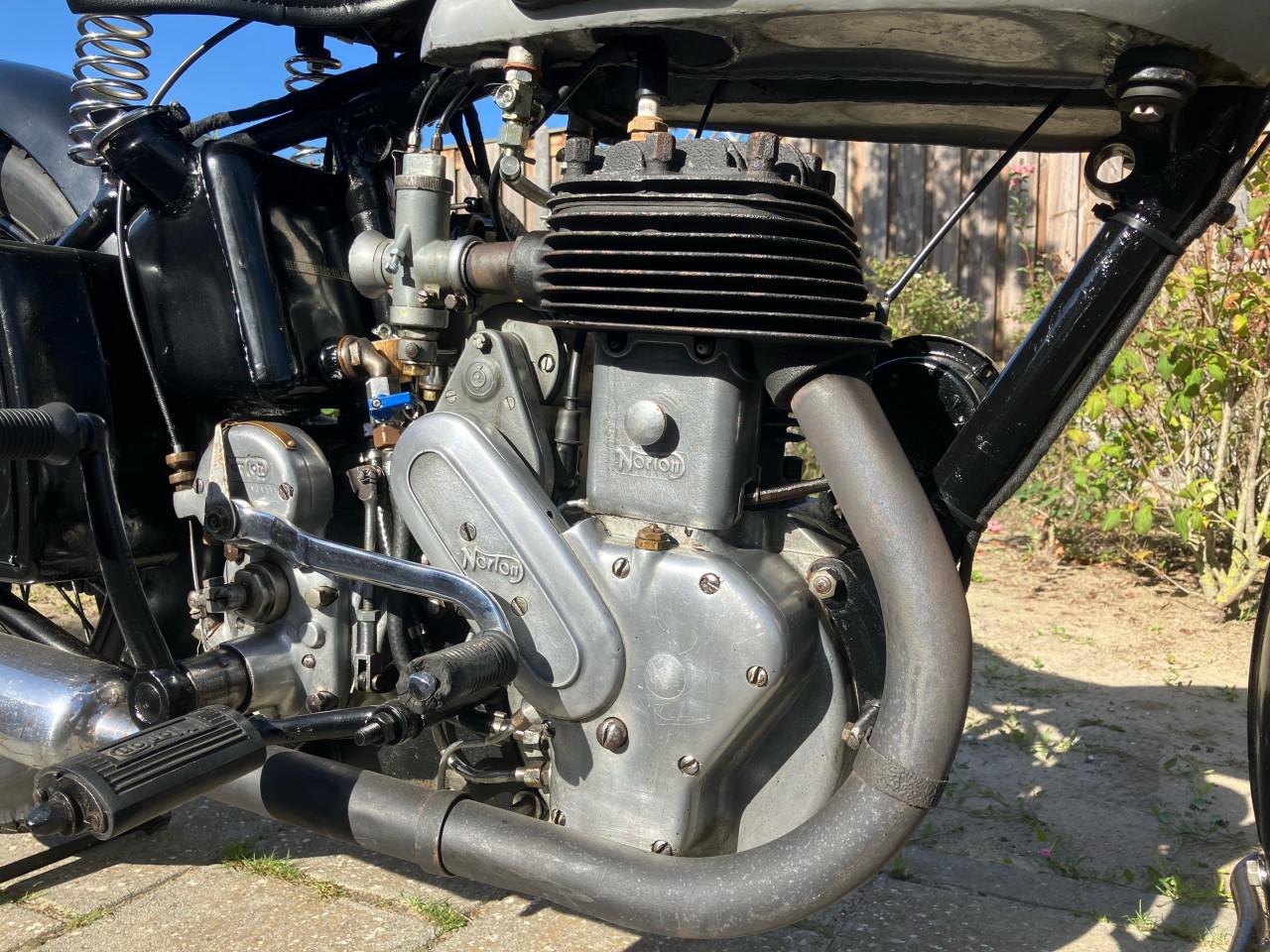 Norton 16H uit 1943