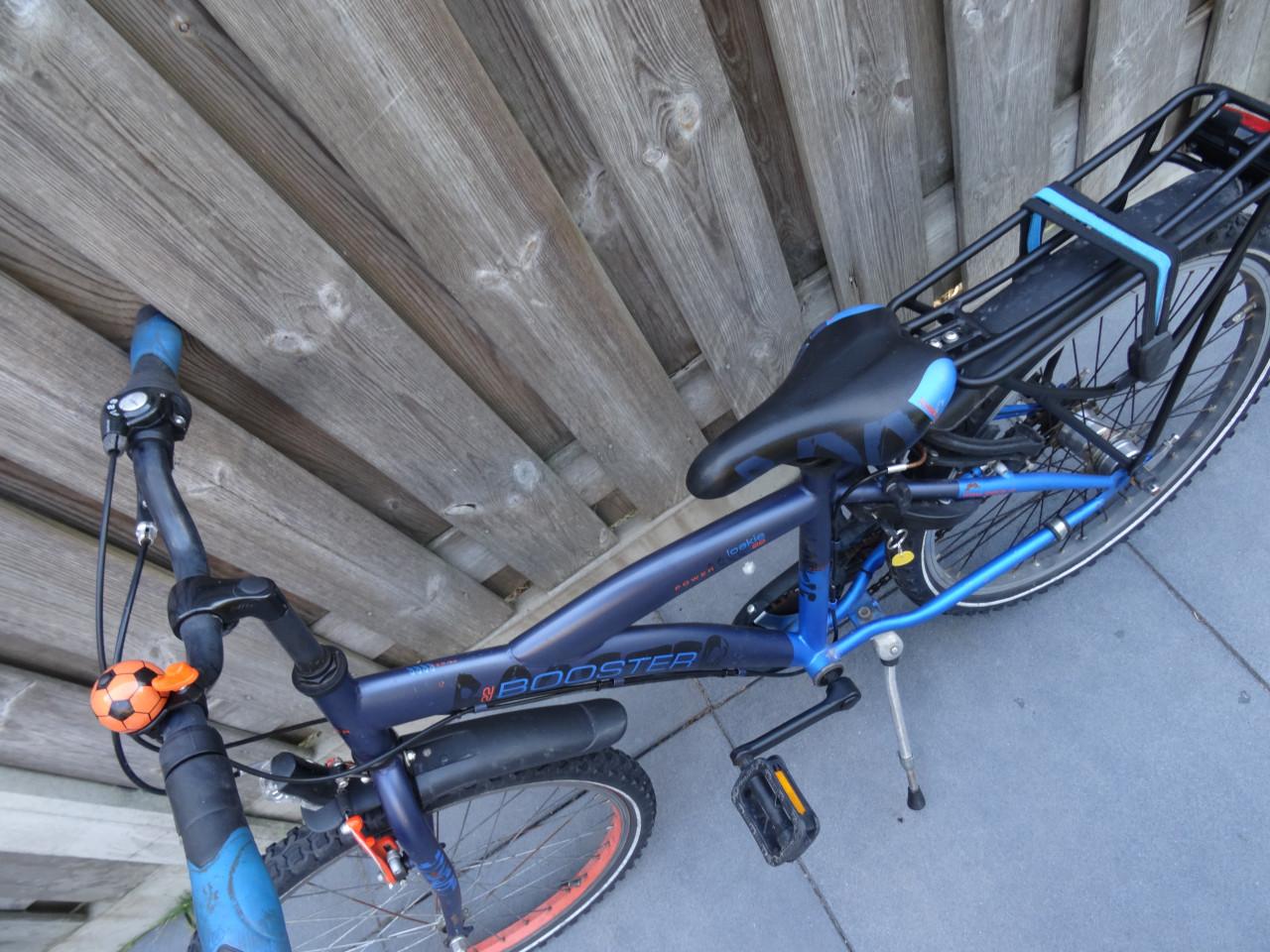 🚲 Loekie Booster Jongensfiets – 22 inch – 3 Versnellingen 💙🧡