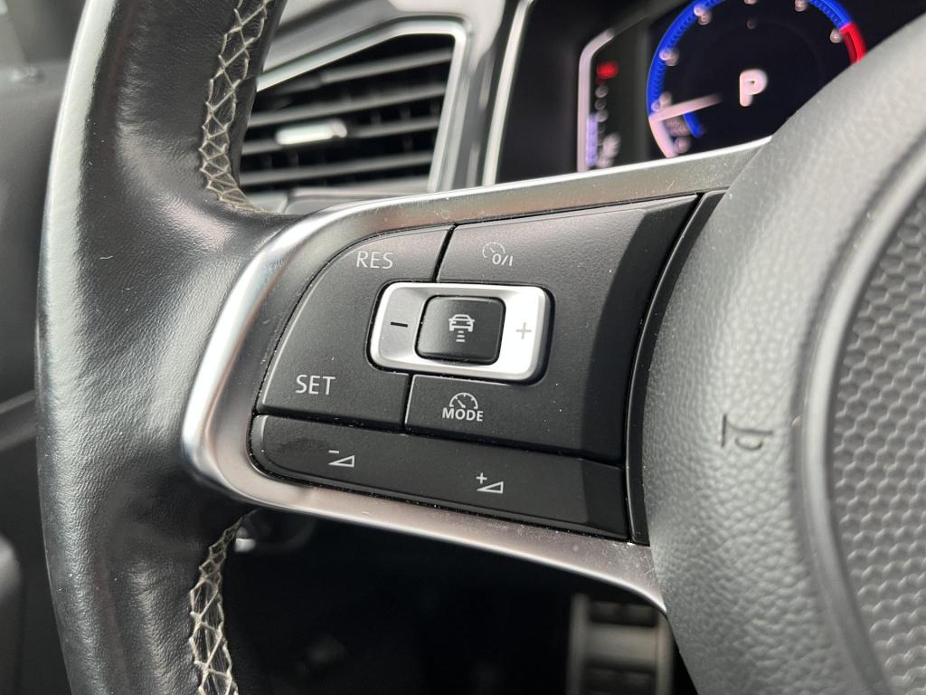 Volkswagen T-roc 2.0 tsi 4motion sport | r-line | cruise control | climate 