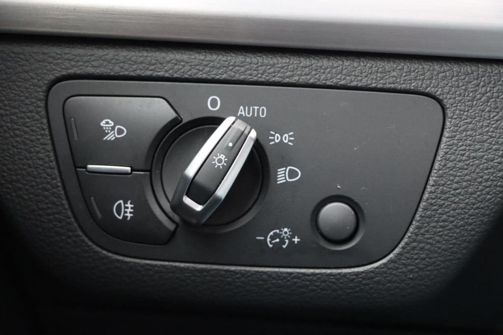 Audi Q5 50 tfsi e s edition competition 265pk s tronic | stoelverwarming | 