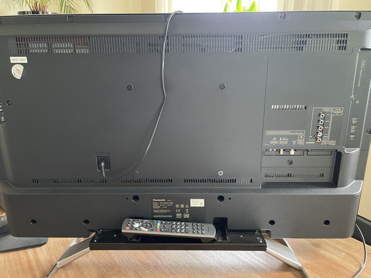 Panasonic TV 40 inch zwart/zilver