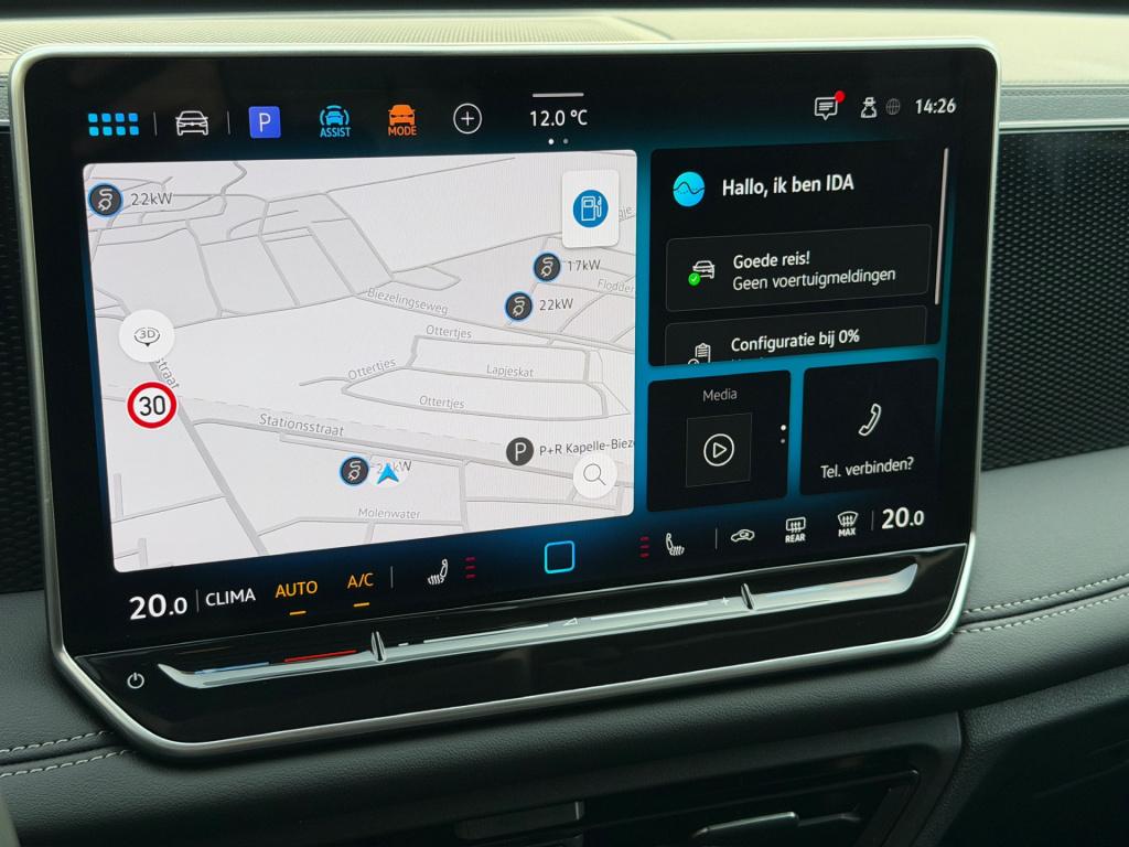 Volkswagen Tiguan 1.5 etsi life | camera | trekhaak | dode hoek | rijklaar 