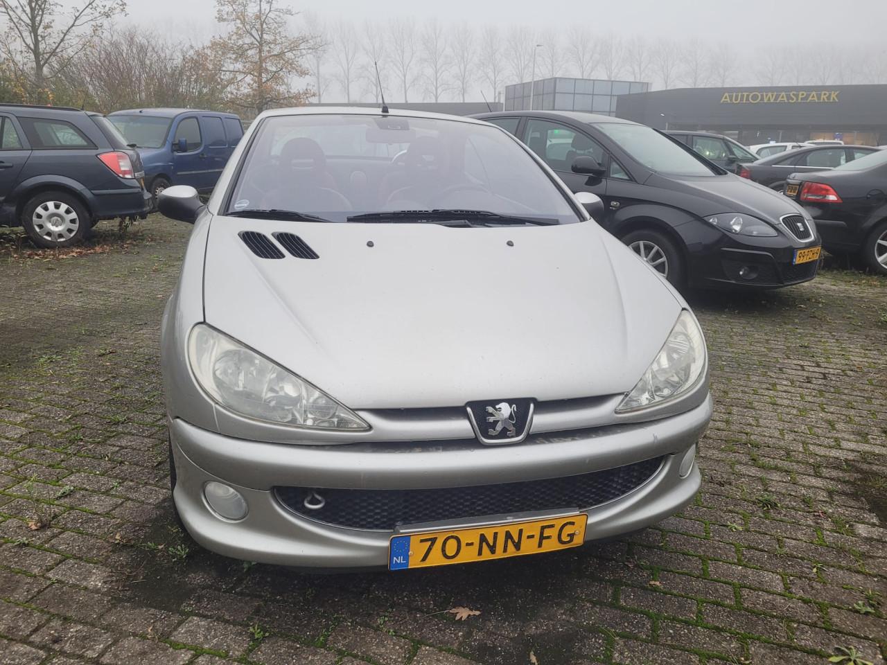 Peugeot 206 CC Cabrio 1.6-16V  Apk 22-11-2026