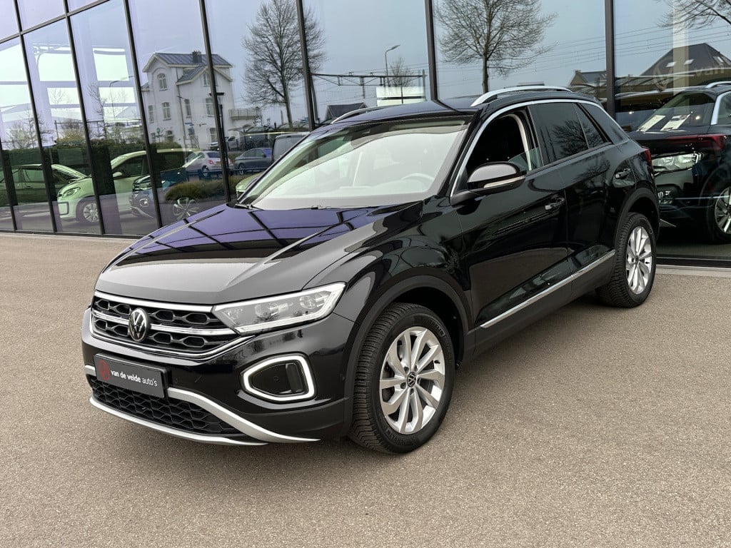 Volkswagen T-roc 1.5 tsi 150pk dsg style | iq light | navi | carplay | adap