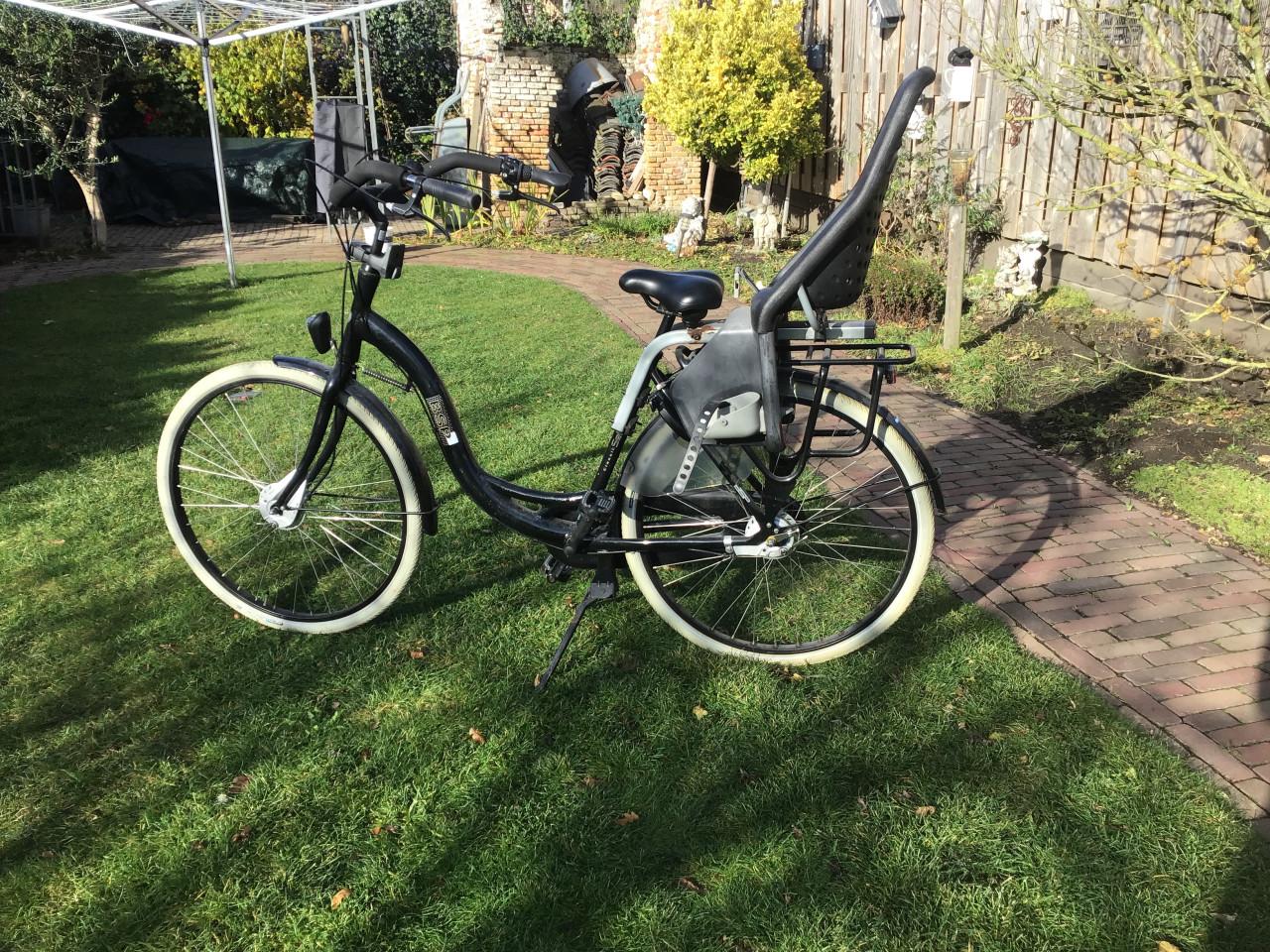 Moederfiets BSP met Yepp achterzitje