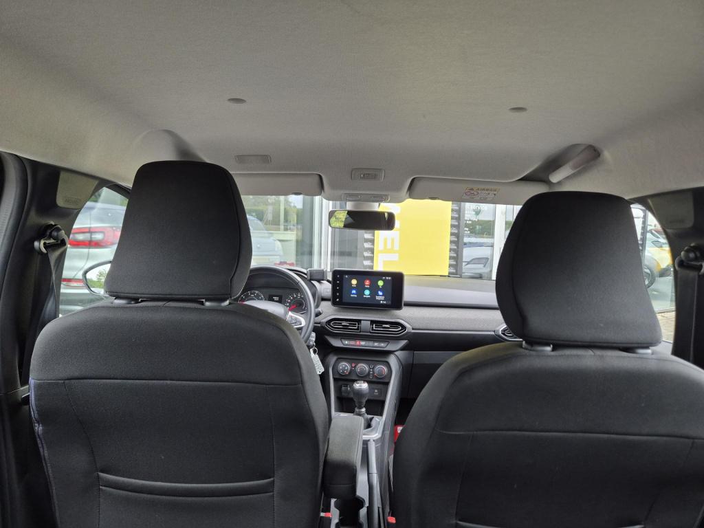 Dacia Sandero 1.0 tce 90 comfort all season, trekhaak, navigatie, p-hulp, a