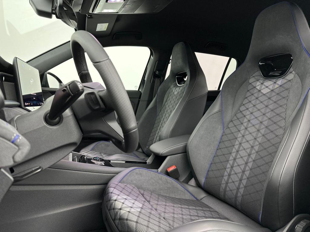 Volkswagen Tayron 1.5 ehybrid r-line