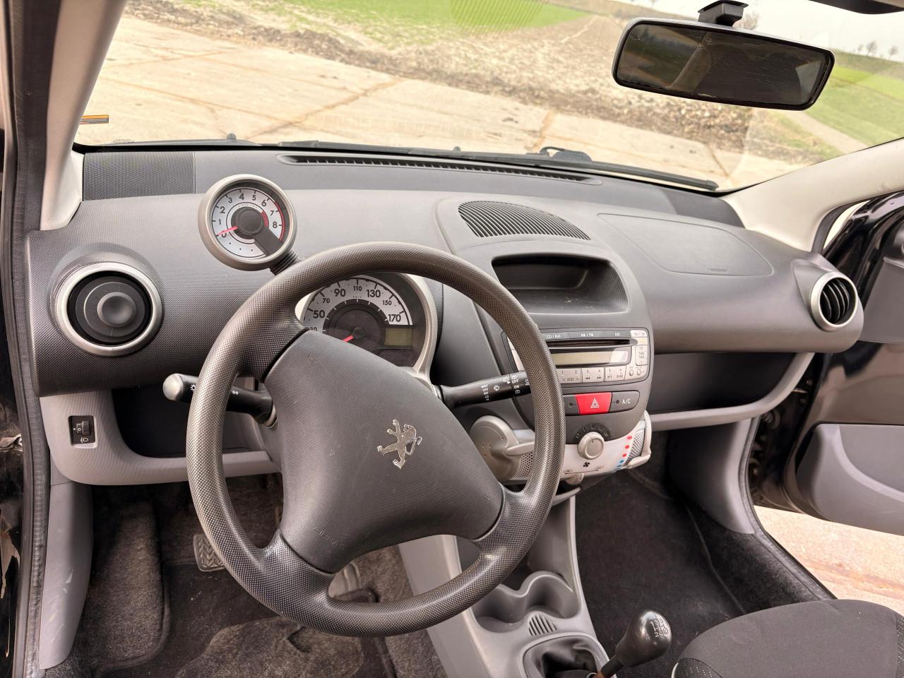 Peugeot 107 Sublime 1.0-12V uit 2009 158.000 km