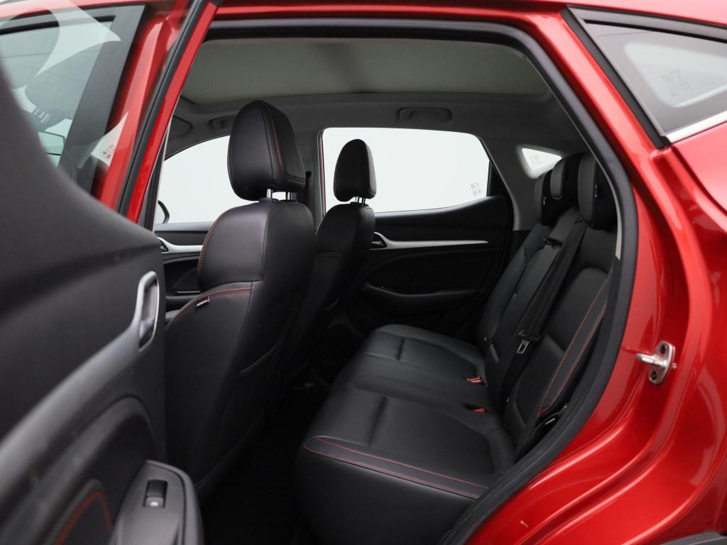 MG Zs Ev long range luxury 70 kwh | leder | panoramadak | led koplampen | 3
