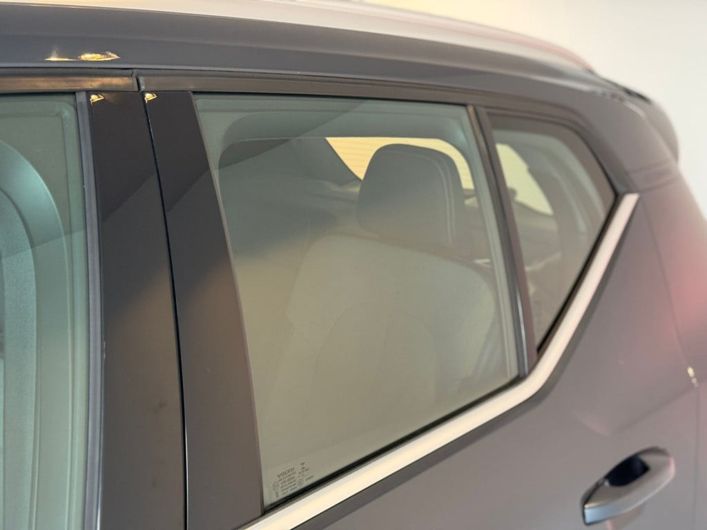 Volvo XC40 1.5 t4 recharge inscription expression