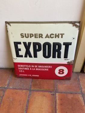 Super 8 Bierreclame bord