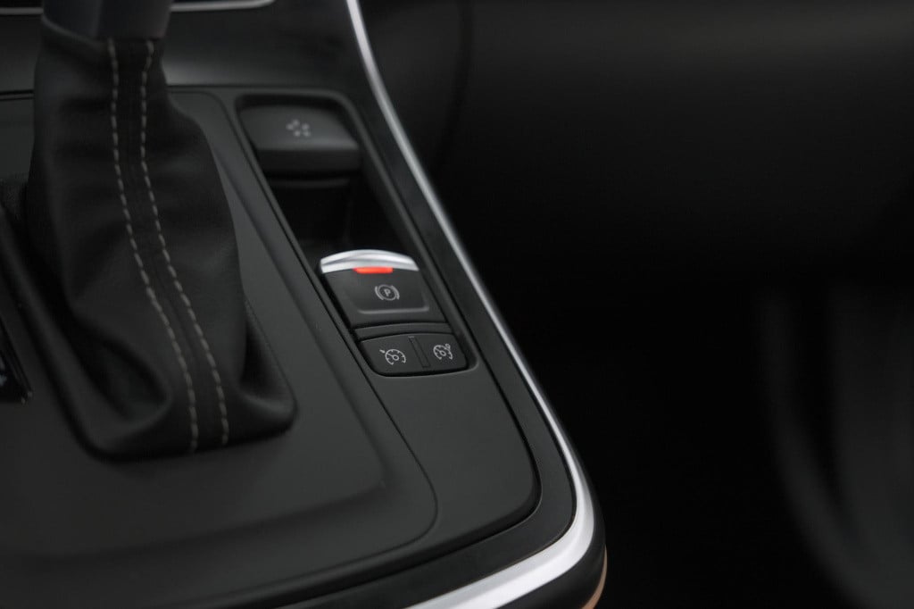 Renault Grand Scenic tce 140 edc limited | 7 zitplaatsen | trekhaak | camer