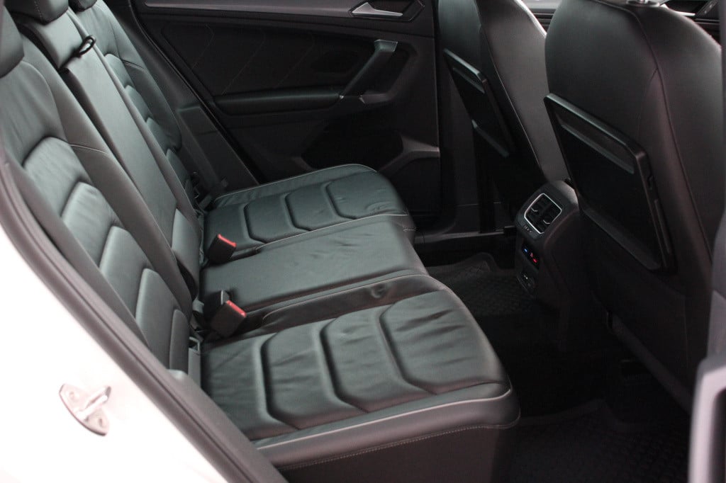 Volkswagen Tiguan 2.0 tsi 4motion r-line | leder | v.c. | keyless