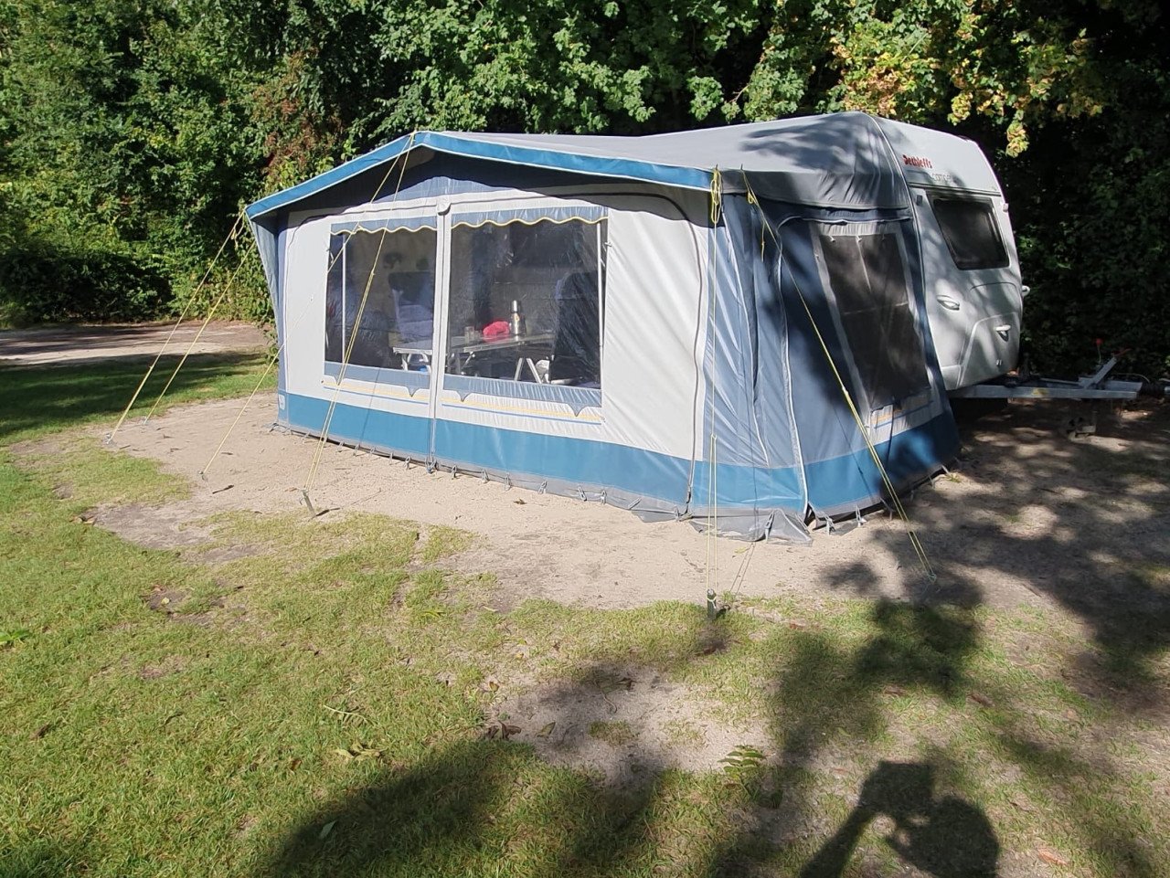Dethleff EF2   460 mtr bouwjaar 2000
