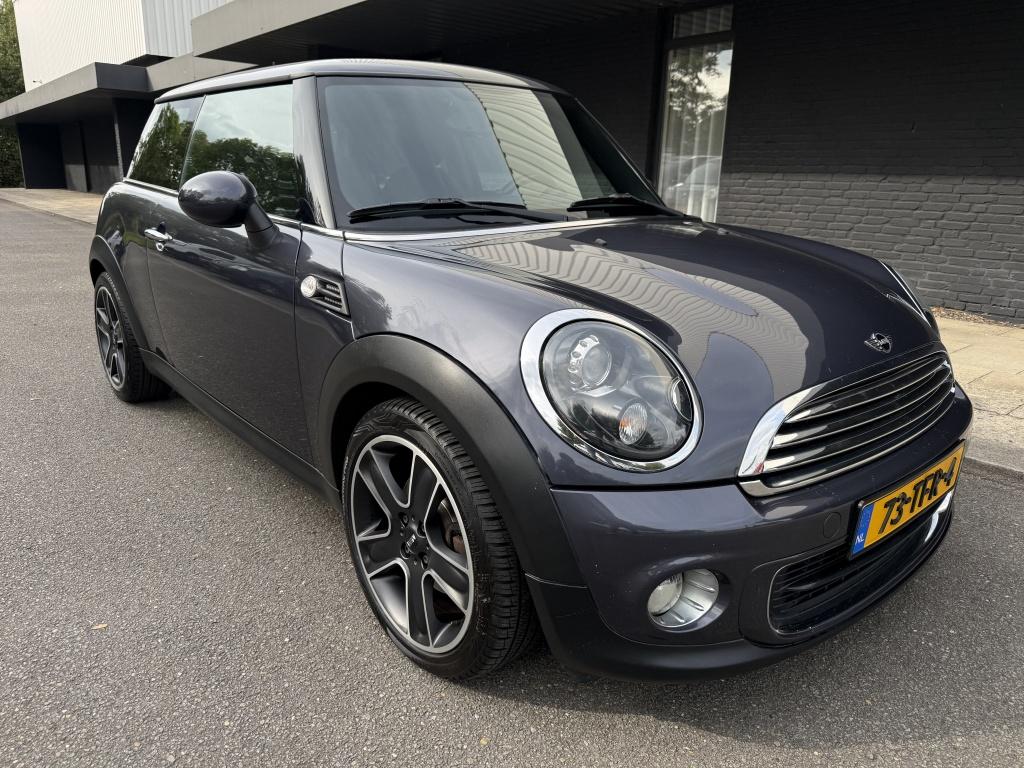 Mini 3-deurs 1.6 one - verzorgde mini -