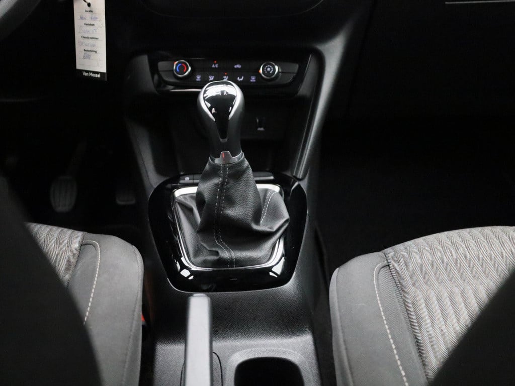 Opel Corsa 1.2 edition | navigatie | apple carplay / android auto | dab | a
