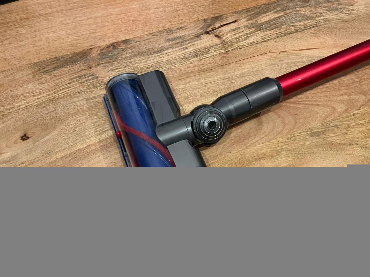 DYSON V10 Motorhead rood (2021)