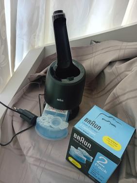 Reinigings station en patronen scheerapp